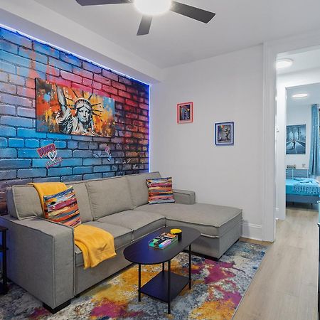 شقة Funky & Colorful Urban Getaway, 20 Minutes To Nyc هوبوكين المظهر الخارجي الصورة